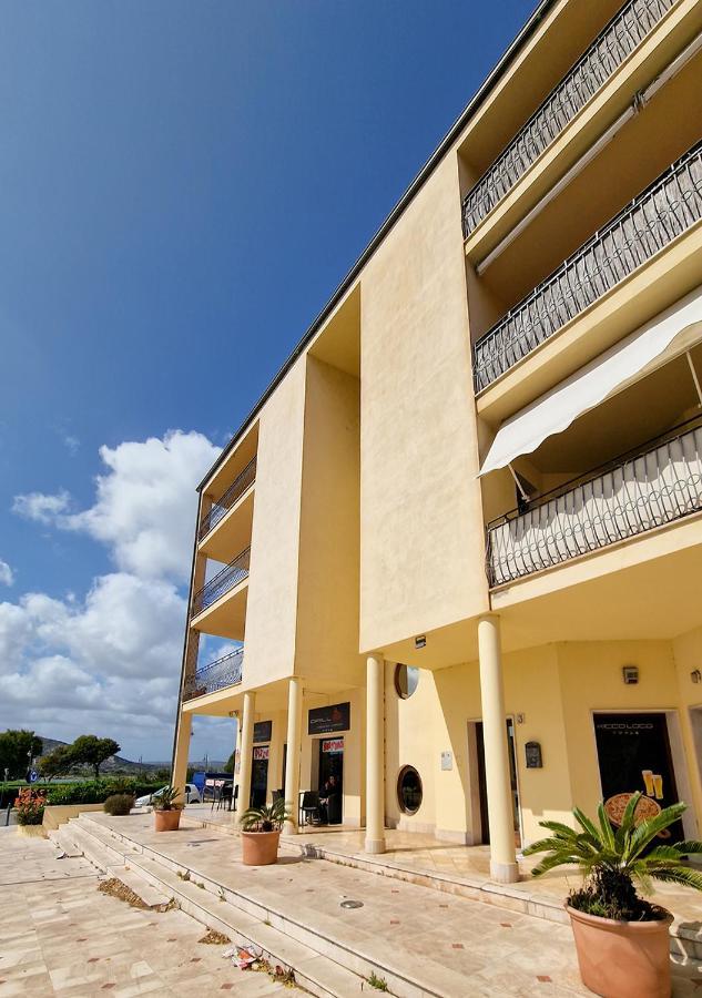 Murphy Holiday Home - Residenza Aldo Moro 02 La Maddalena  Exterior foto